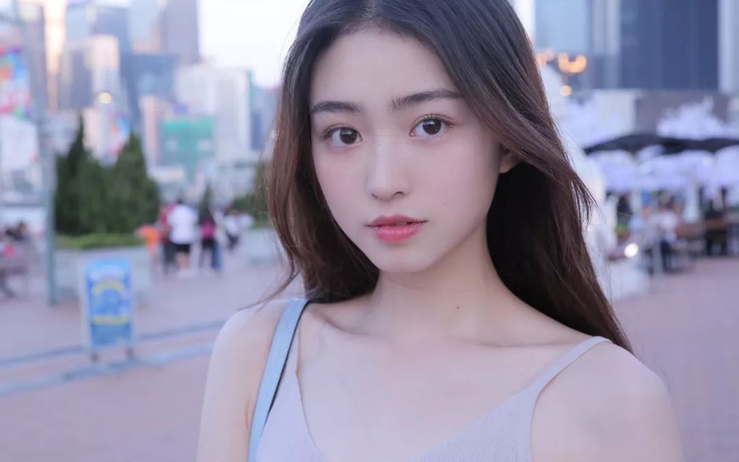 美女裸体十八禁免费网站:15-18-30-34-36-40J：10,关于网络内容与道德规范的探讨 —— 以美女裸体十八禁免费网站为例