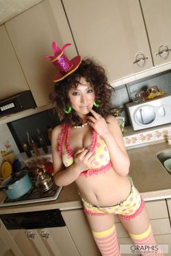 日韩人妻精品无码一区二区三区:06-09-35-37-42-48P：46,探索日韩人妻文化，精品无码一、二、三区的魅力与变迁