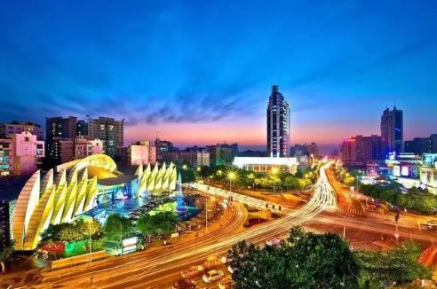亚洲国产一区二区三区:03-04-10-13-16-35R：45,亚洲国产影视产业的一区、二区与三区，深度解析与探索（03-04-10-13-16-35R与45关键词）