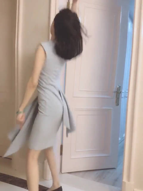 少妇MM被擦出白浆液视频:09-18-25-27-38-48J：41,少妇MM被擦出白浆液的视频，探索边缘现象的深层影响
