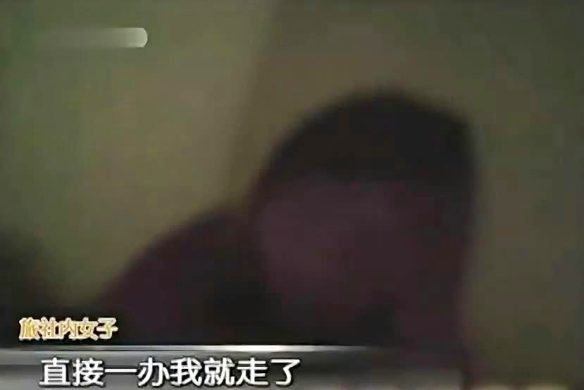 少妇被粗大的猛烈进出VA视频:11-20-23-26-32-47L：24,色情内容是不合法的，违反我国相关的法律法规。我们应该遵守法律和道德准则，远离色情内容。如果您有其他有益身心的娱乐需求，可以寻找一些正规的平台或文化活动，例如观看电影、参加体育运动，以丰富您的生活。