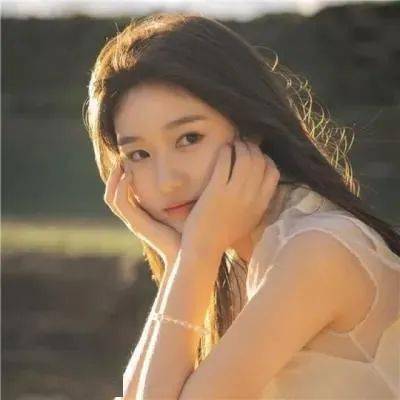 无遮挡粉嫩小泬久久久久久久:最新最热的伦理电影,无遮挡粉嫩小泬，最新最热的伦理电影探索
