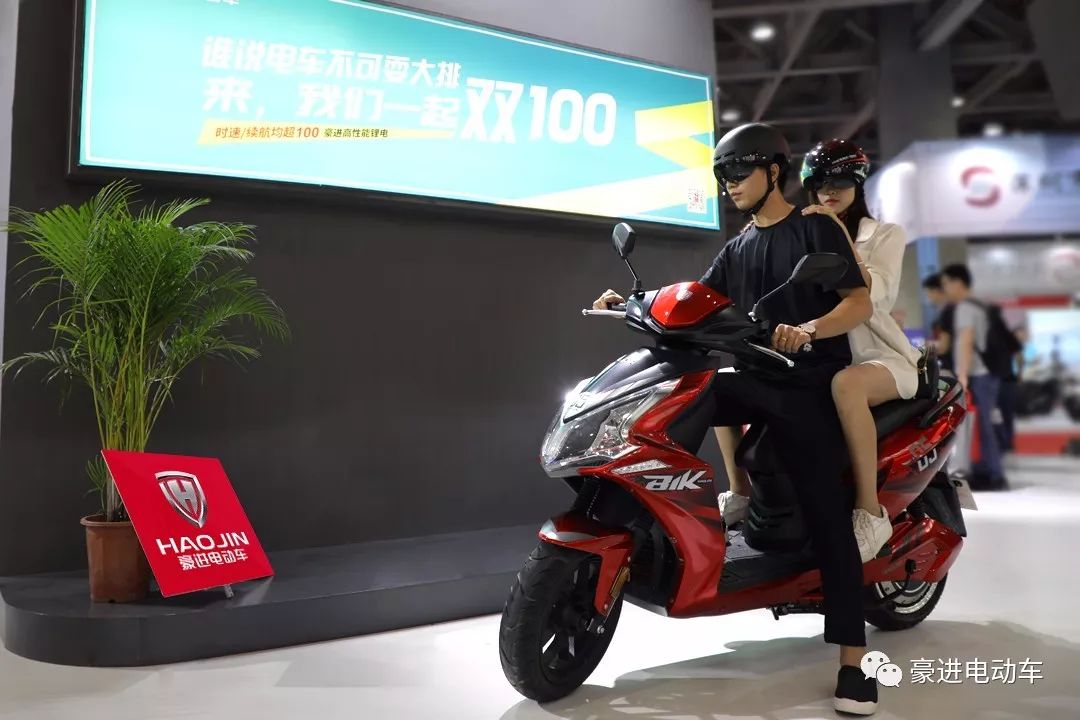 久久国产精品一国产精品金尊:最新型电动车,久久国产精品一国产精品金尊，探索最新型电动车的无限魅力