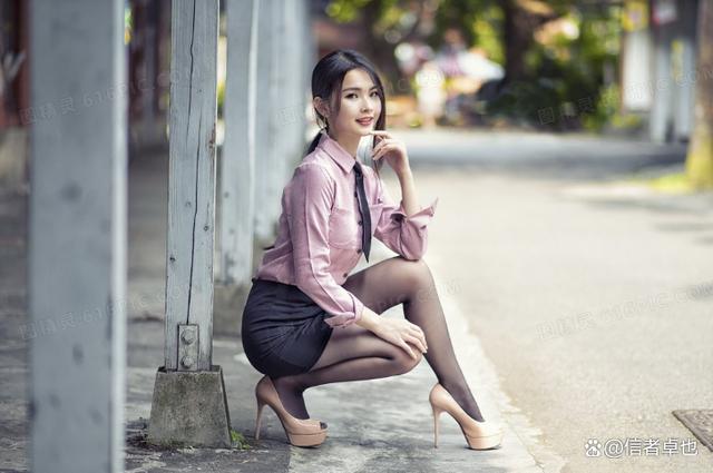 亚洲欧美丝袜精品久久中文字幕:长虹世纪荣廷最新房价,亚洲欧美丝袜精品与长虹世纪荣廷最新房价，文化与地产的交融