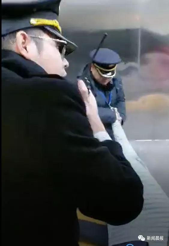 欧美精品欧美人与动人物牲交:沂淮高铁最新消息,欧美精品文化与沂淮高铁最新动态，人与动物的和谐共融与高铁建设的最新消息