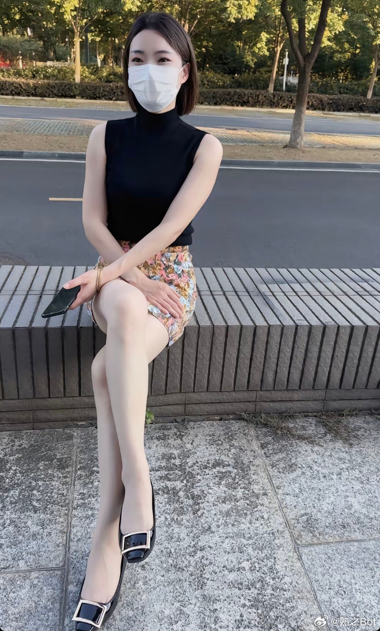 精品人妻少妇一区二区三区:最新小雨伞,精品人妻少妇一区二区三区，探索最新小雨伞的魅力