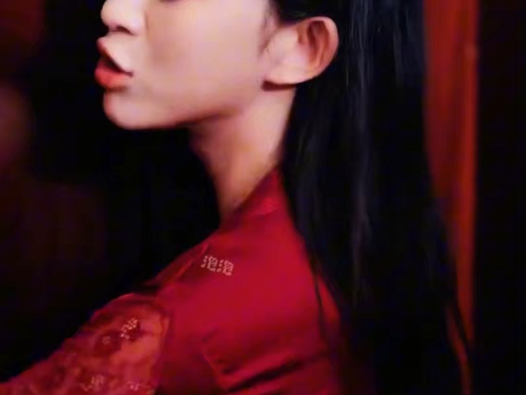狠狠色丁香婷婷久久综合不卡:沈柒最新,狠狠色丁香婷婷，久久综合之美，沈柒的最新魅力