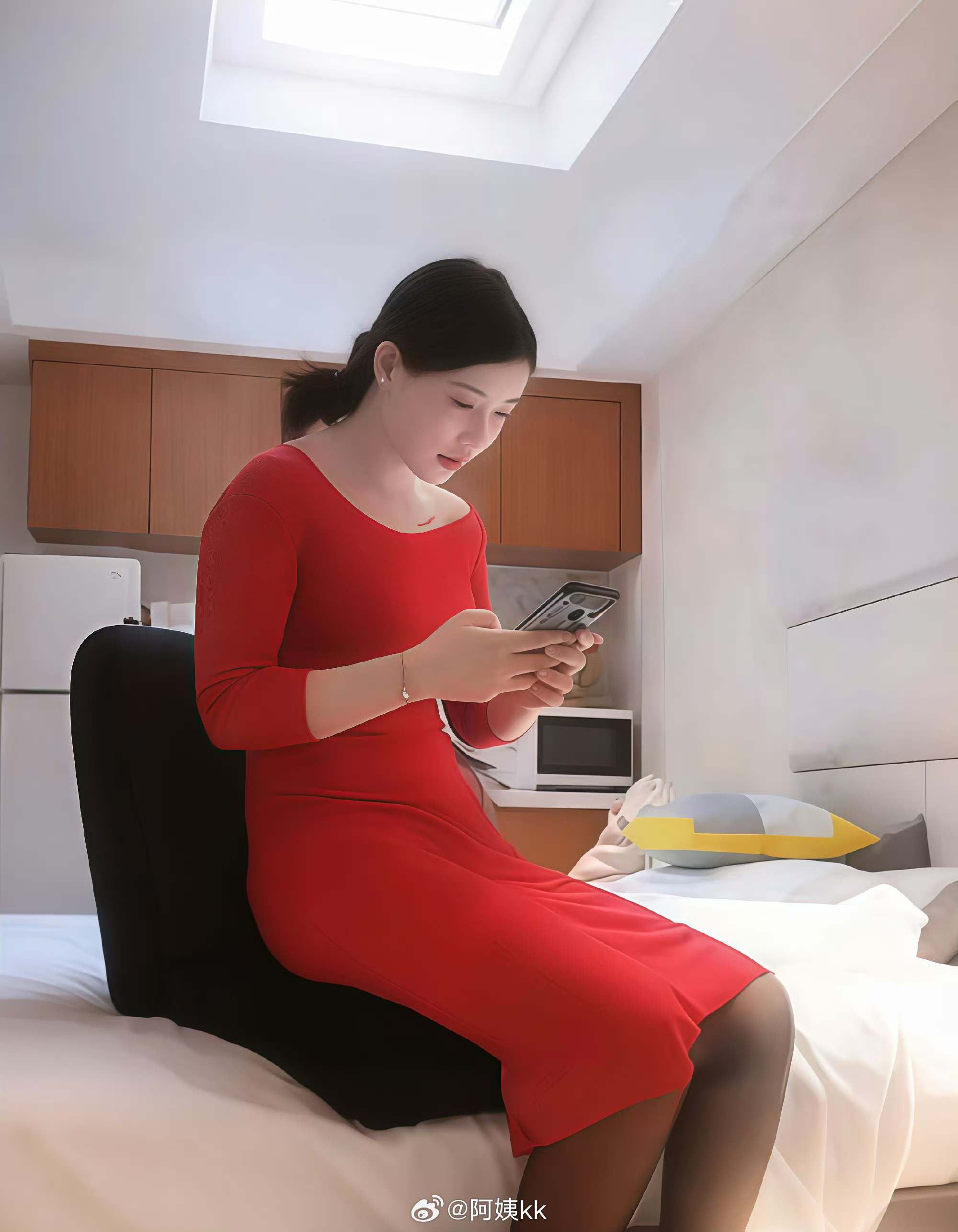熟女人妇 成熟妇女系列视频:大众最新新闻,熟女人妇的魅力与成熟妇女系列视频，大众最新新闻探讨