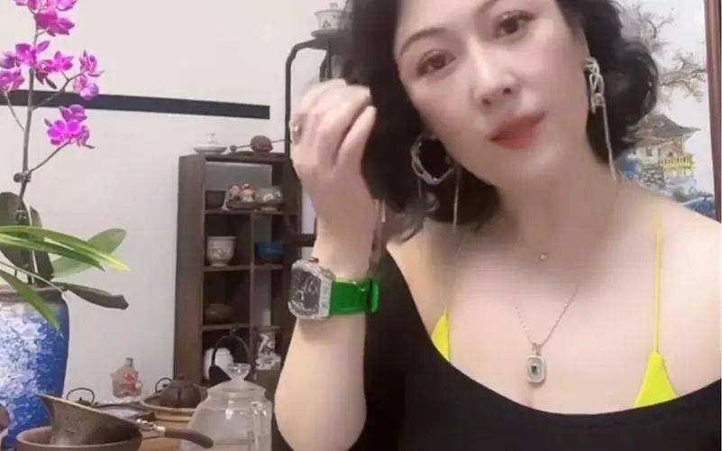 60老熟女多次高潮露脸视频:羊价最新行情,探索成熟魅力与羊价最新行情