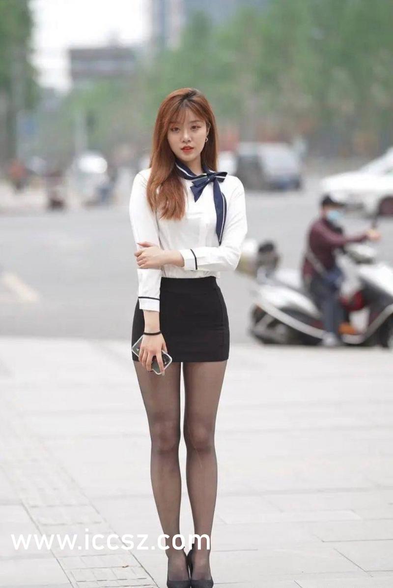 欧美制服丝袜人妻另类:泰兴最新任命,欧美制服丝袜人妻另类与泰兴市的新任命官员