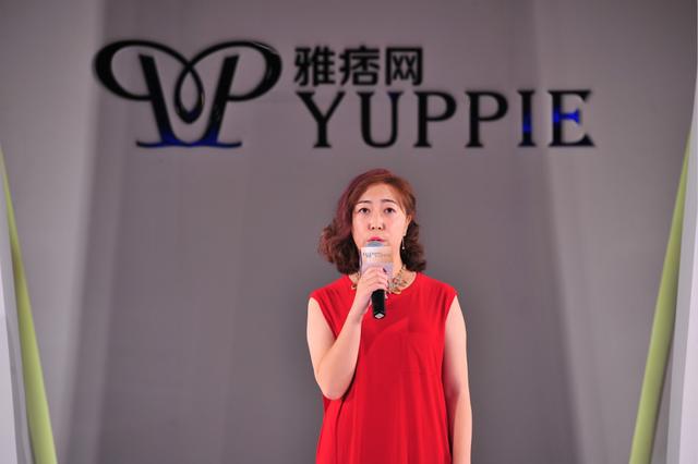 国产亚洲欧美日韩在线一区:最新服装行业新闻,国产与全球时尚交融，亚洲欧美日韩在线一区最新服装行业新闻探析