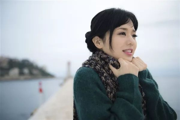 苍井空一区二区波多野结衣av:最新k8电影经典,苍井空与波多野结衣，K8电影的经典瞬间