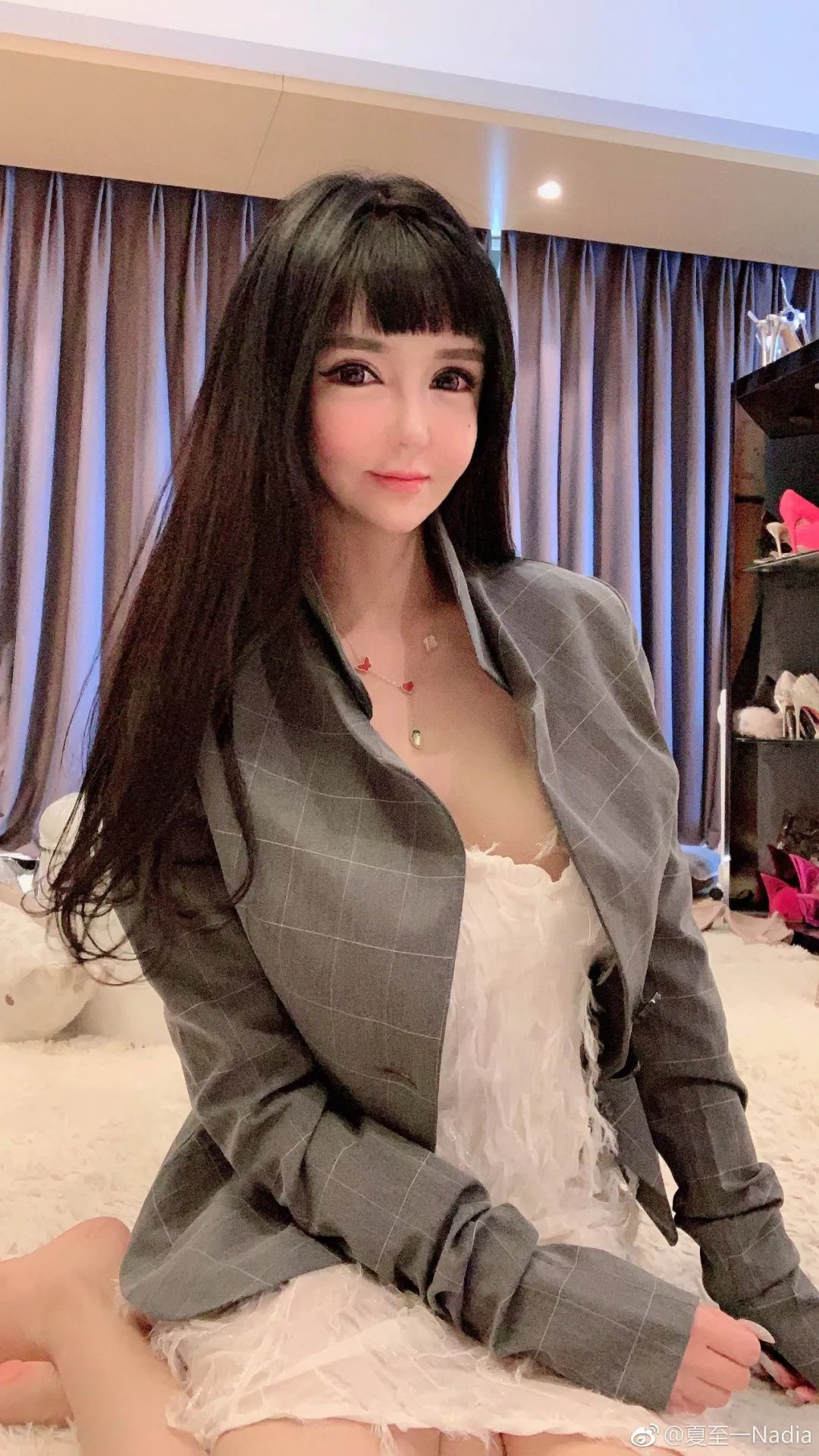 玩弄白嫩少妇xxxxx性:龙潜花都最新章节,龙潜花都，玩弄白嫩少妇的禁锢之欲最新章节探索