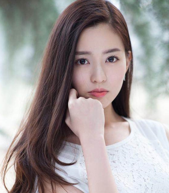 尹人香蕉久久99天天拍久女久:封行朗最新章节,尹人香蕉久久99天天拍久女久与封行朗的最新章节探索