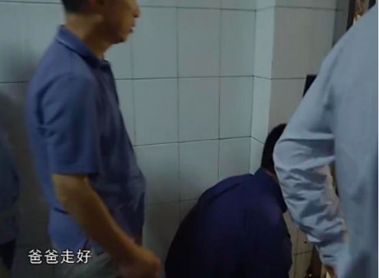 久久无码AV中文出轨人妻:银屑病最新的治疗方法,关于银屑病最新治疗方法的探讨