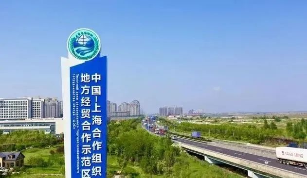 狠狠色丁香久久婷婷综合五月:西樵论坛最新招聘信息,西樵论坛最新招聘信息五月篇，狠狠色丁香久久婷婷综合