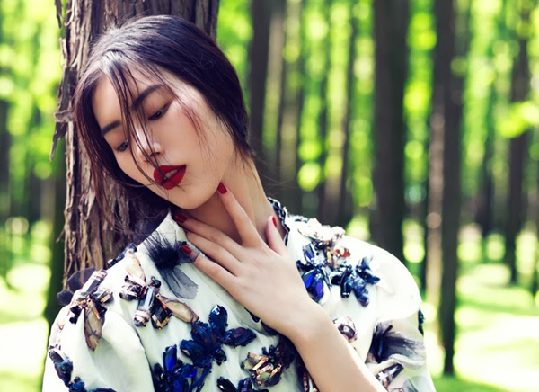 亚洲综合色婷婷六月丁香宅男大增:最新1美元,亚洲综合色婷婷六月丁香与宅男经济的崛起，最新动态下的市场观察与趋势分析