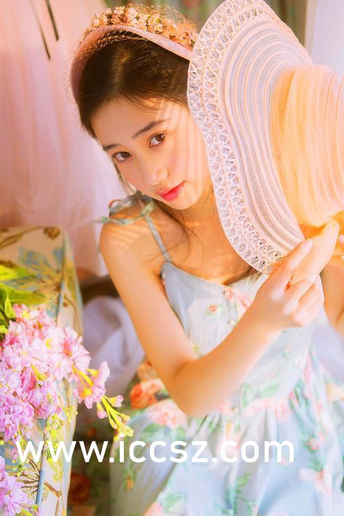 久久99精品久久久久久清纯:01-08-11-13-26-31T：04,久久99精品，探索清纯之美的无尽魅力时光