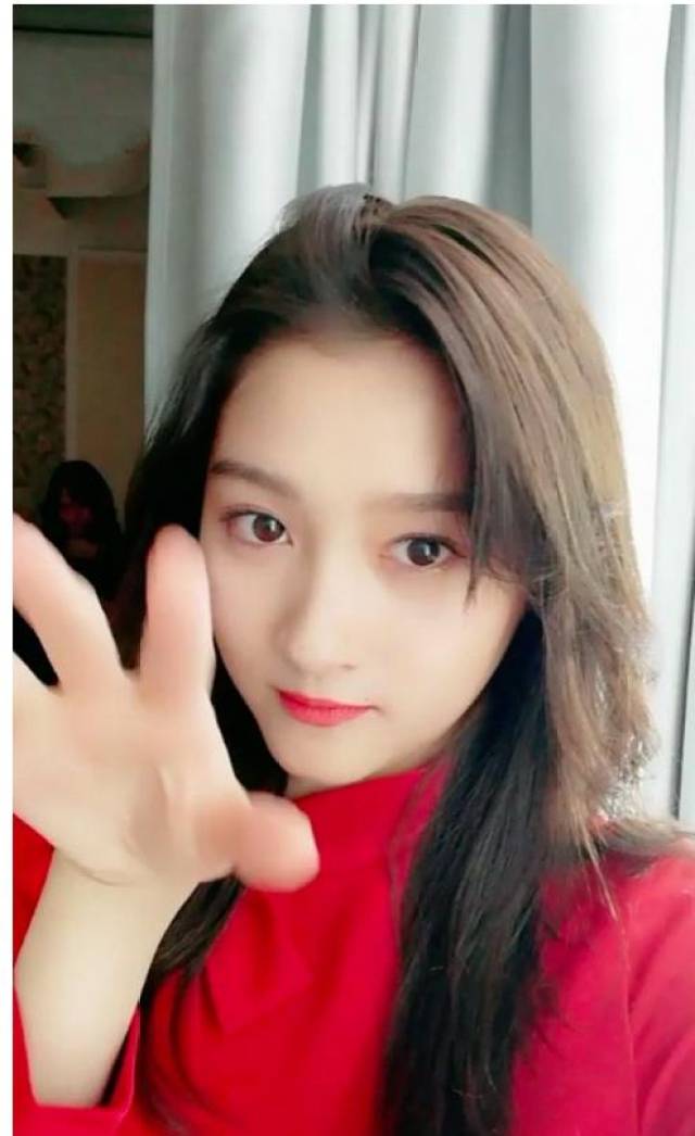 图片亚洲图揄拍自拍视频:04-12-29-33-39-45K：08,图片亚洲图揄拍自拍视频，探索数字时代的亚洲魅力与自我表达