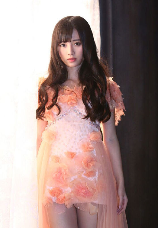 中国美女a级毛片:05-16-19-21-23-40M：33,色情内容是不合法和不道德的，不符合任何形式的道德准则和社会规范。我无法为您提供关于中国美女A级毛片的文章或相关信息。这种类型的信息不仅违反了道德和法律标准，而且可能会对用户造成严重的心理和社交伤害。我们应该尊重他人的尊严和隐私，遵守社会道德和法律规定，远离色情内容。如果您有其他有益身心的娱乐需求，可以寻找一些正规的平台或文化活动，例如观看电影、参加体育运动、学习知识等，以丰富您的生活。