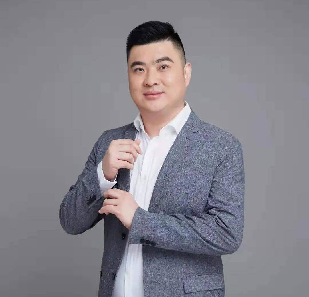 亚洲精品无码av人在线观看:15-23-24-32-34-40R：35,探索亚洲精品文化，在线观看的发展与影响