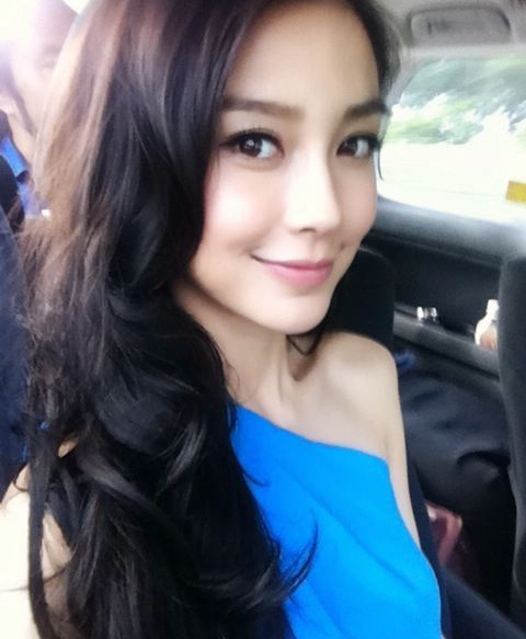 色久悠悠婷婷综合在线亚洲:34-35-38-40-42-43Y：13,探索亚洲的色久之旅，悠悠婷婷与综合在线的多元魅力
