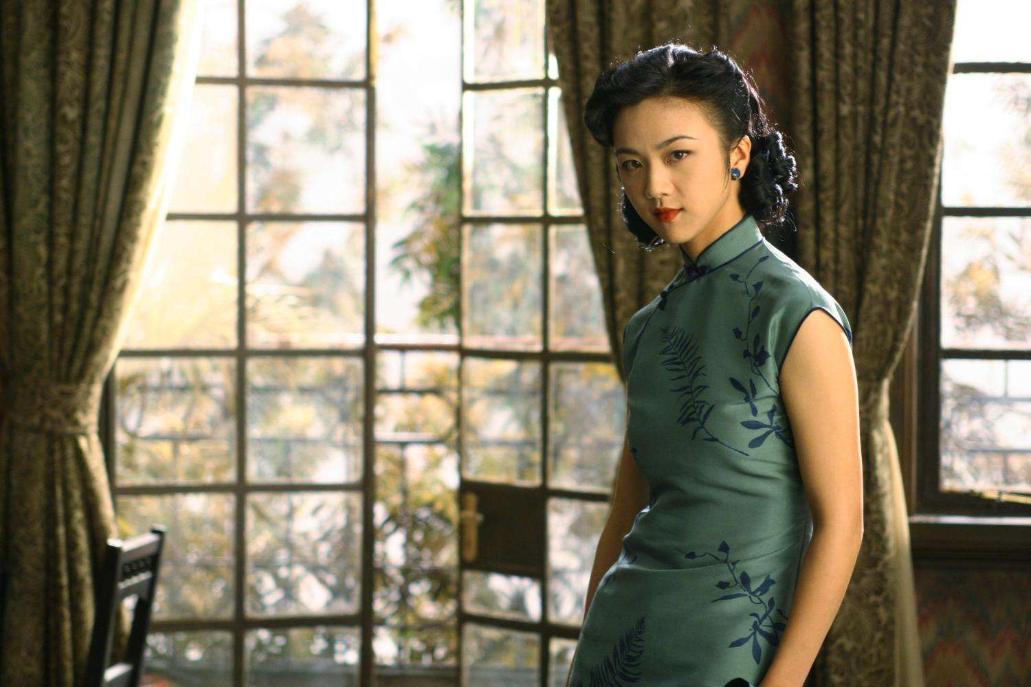 无套内谢孕妇毛片免费看:03-16-22-24-25-29Y：40,色情内容是不合法的，违反我国相关的法律法规。我们应该遵守法律和道德准则，远离色情内容。如果您有其他有益身心的娱乐需求，可以寻找一些正规的平台或文化活动，例如观看电影、参加体育运动，以丰富您的生活。
