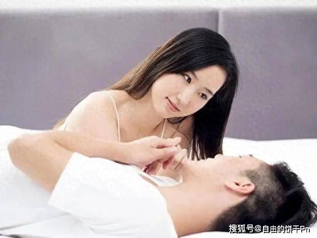 情侣做性视频在线播放:13-14-18-19-22-49E：28,情侣做性视频在线播放，探索私密时刻的共享与边界