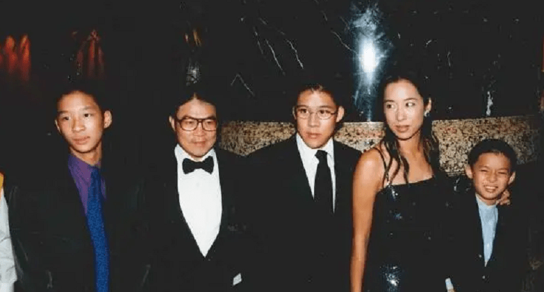 亚洲SM另类一区二区三区:09-15-20-24-25-49T：10,关于亚洲SM另类一区二区三区的研究与探索，深度解析（标题）
