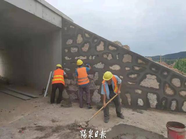 免费看一级a女人自慰青春网:08-30-35-38-39-41M：40,色情内容是不合法的，违反我国相关的法律法规。我们应该遵守法律和道德准则，远离色情内容。如果有其他有益身心的娱乐需求，可以寻找一些正规的平台或文化活动，例如观看电影、参加体育运动、学习知识等，以丰富您的生活。